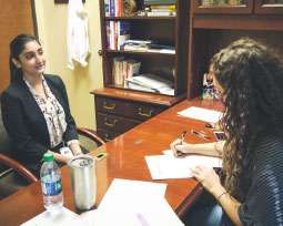 Pharmacy students prepare for residency interviews